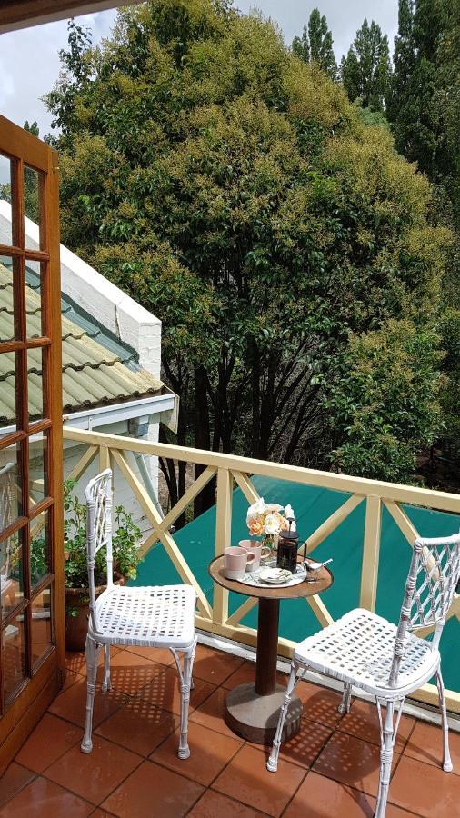 The Gate Guesthouse Clarens Esterno foto